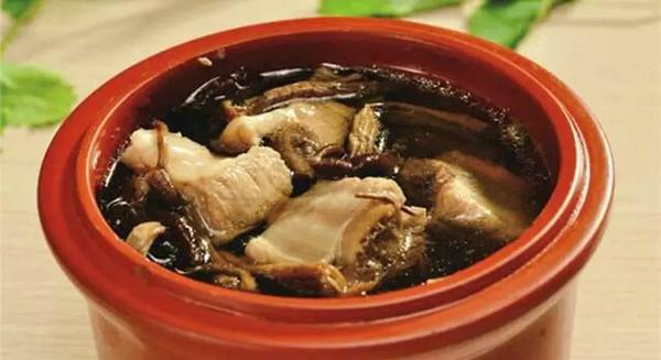 茶树菇排骨汤的做法 茶树菇排骨汤的食用价值