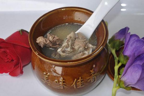 茶树菇老鸭汤的做法 茶树菇老鸭汤的注意事项