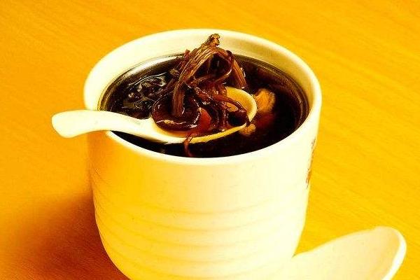 茶树菇老鸭汤的做法 茶树菇老鸭汤的注意事项