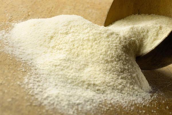 小麦粉是低筋面粉吗？