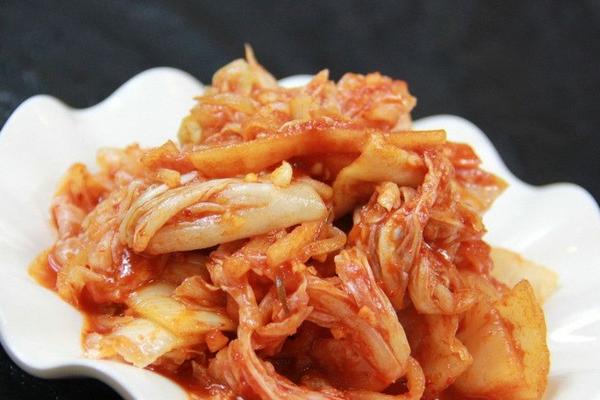 自己在家怎么做辣白菜 韩国辣白菜最简单的做法